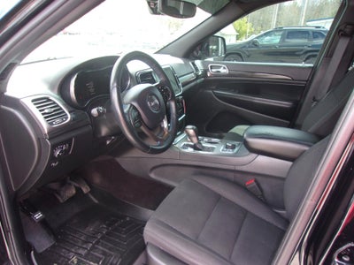 2019 Jeep Grand Cherokee Laredo 4x4