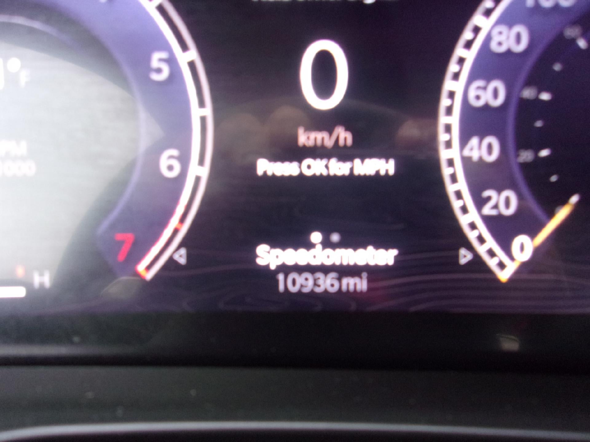 2022 Jeep Grand Cherokee L Laredo 4x4