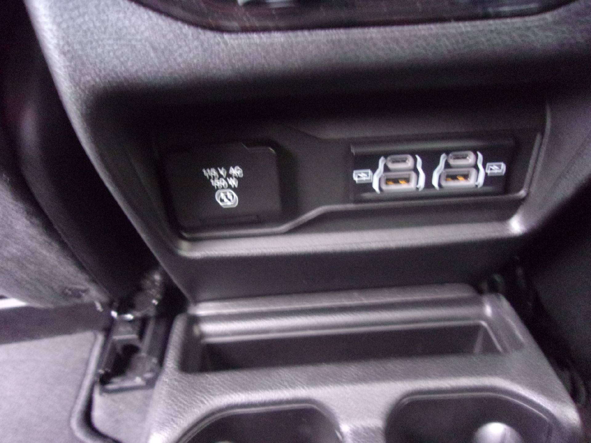 2022 Jeep Grand Cherokee L Laredo 4x4