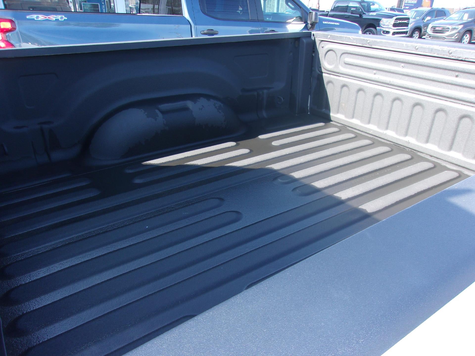 2020 RAM 1500 Classic SLT 4x4 Quad Cab 6'4" Box