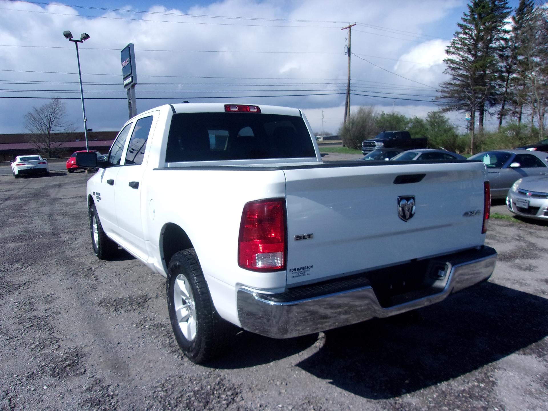 2023 RAM 1500 Classic SLT 4x4 Crew Cab 5'7" Box