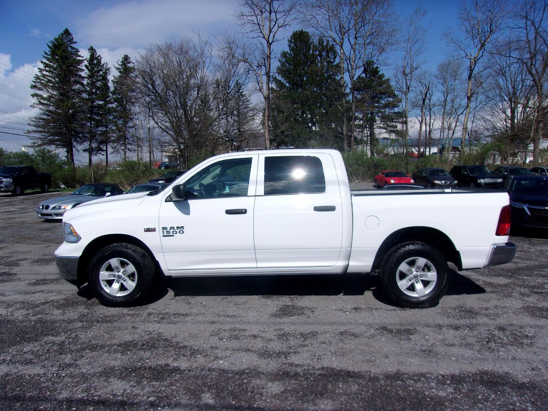 2023 RAM 1500 Classic SLT 4x4 Crew Cab 5'7" Box