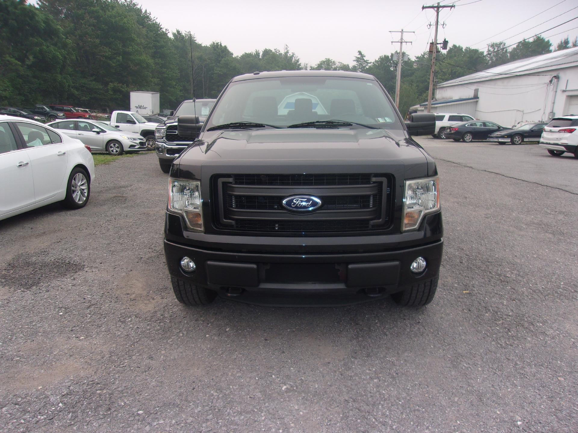 2013 Ford F-150 4WD Regular Cab 6-1/2 Ft Box XL