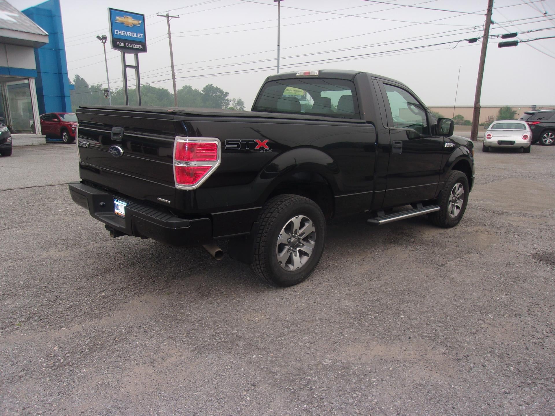 2013 Ford F-150 4WD Regular Cab 6-1/2 Ft Box XL