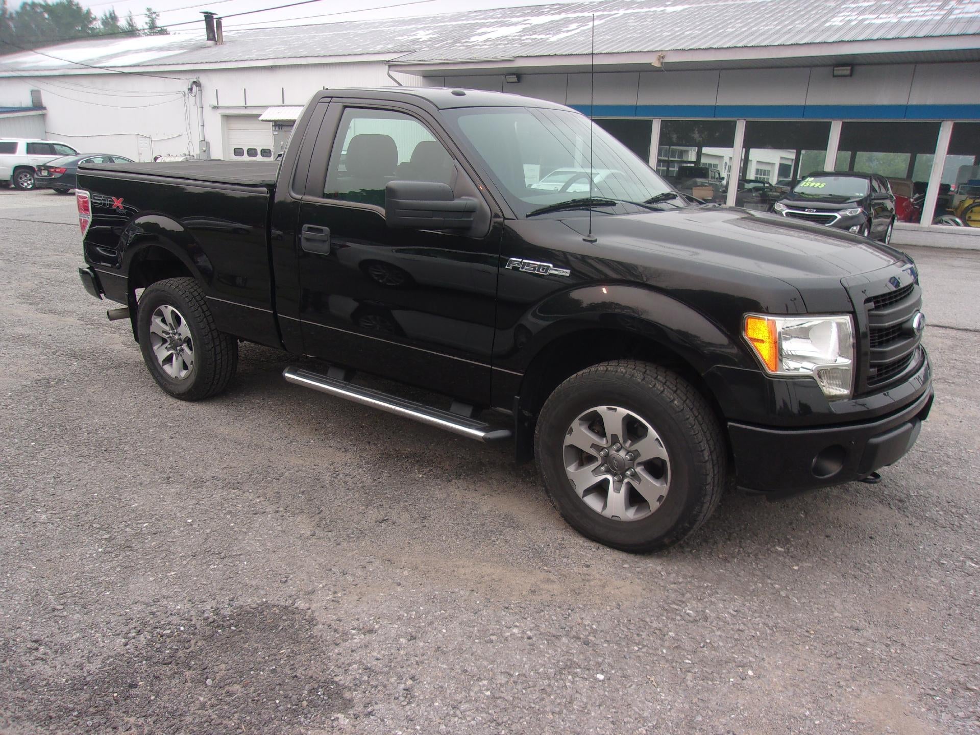 2013 Ford F-150 4WD Regular Cab 6-1/2 Ft Box XL