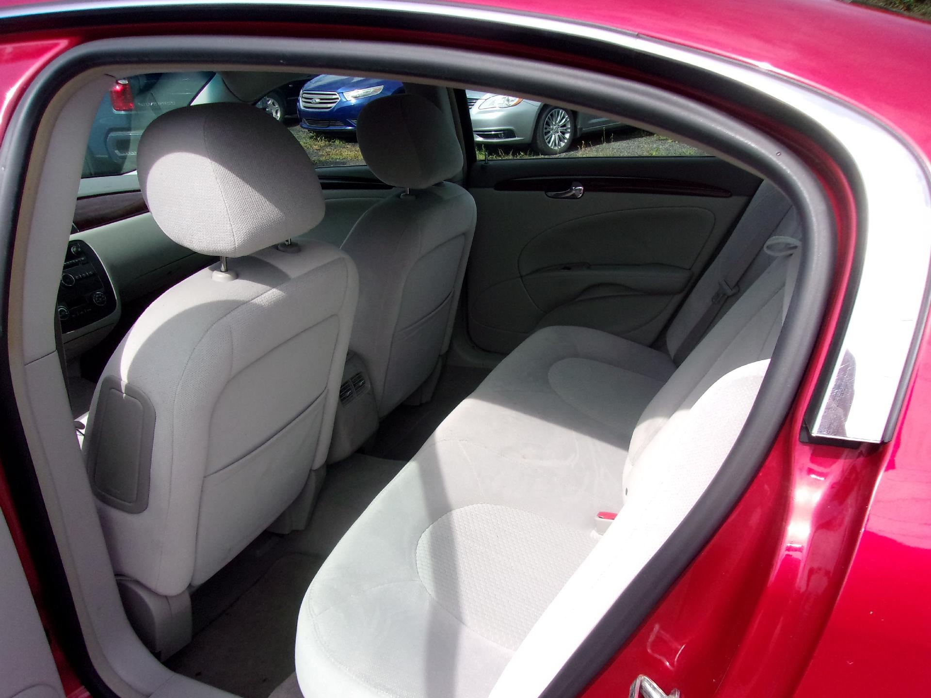 2011 Buick Lucerne CX