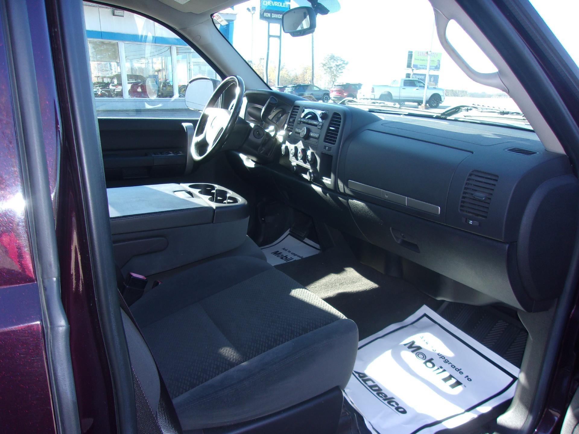 2008 Chevrolet Silverado 1500 4WD Extended Cab Short Box Work Truck