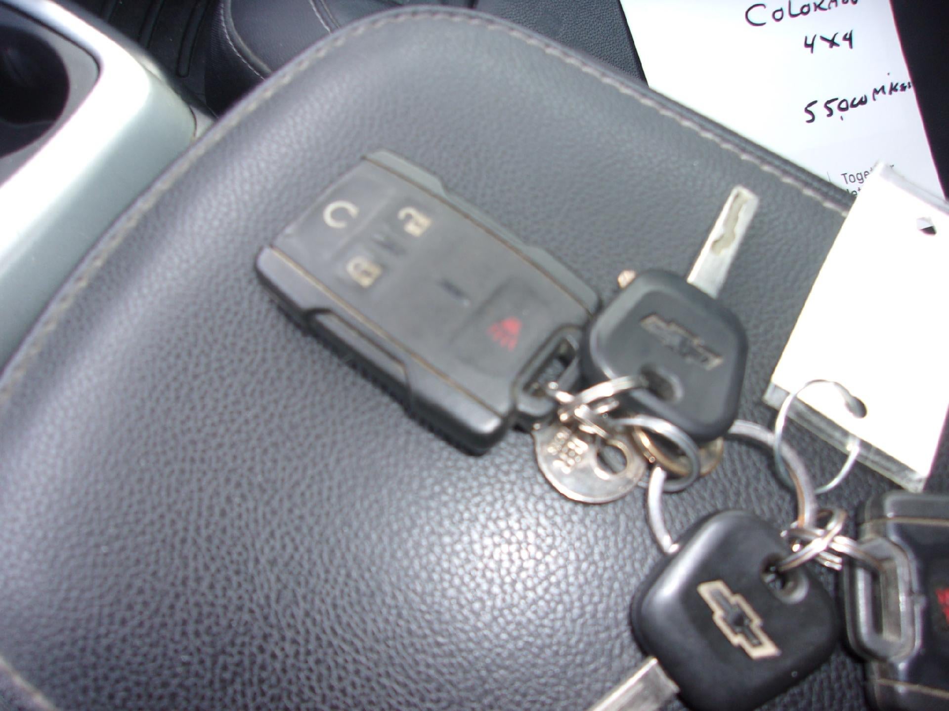 2017 Chevrolet Colorado Extended Cab Long Box 4-Wheel Drive LT