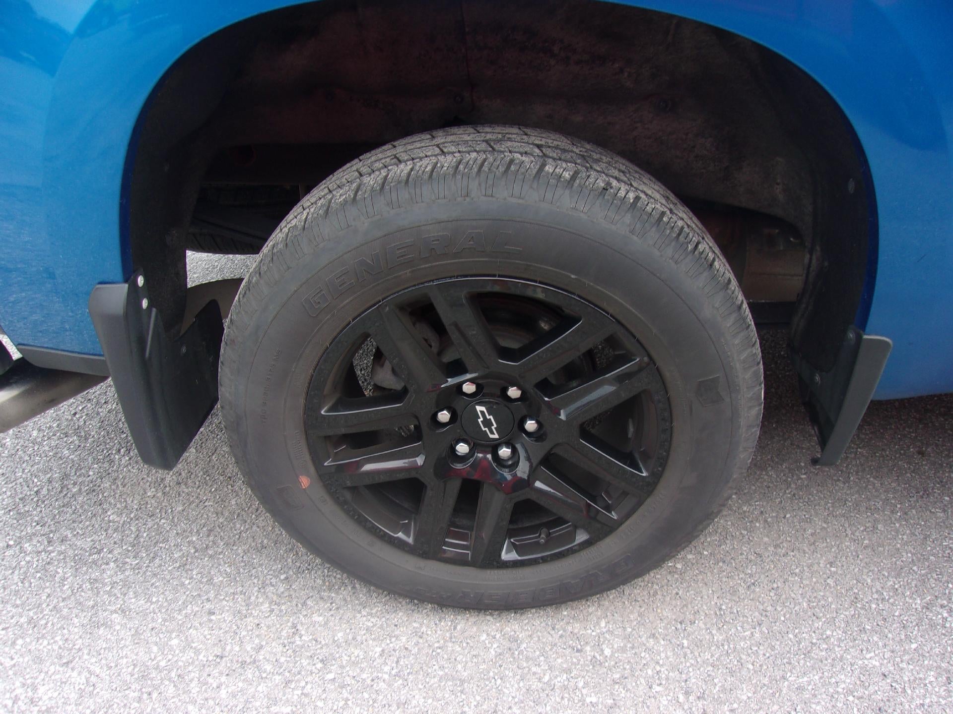 2024 Chevrolet Silverado 1500 Crew Cab Short Box 4-Wheel Drive Custom