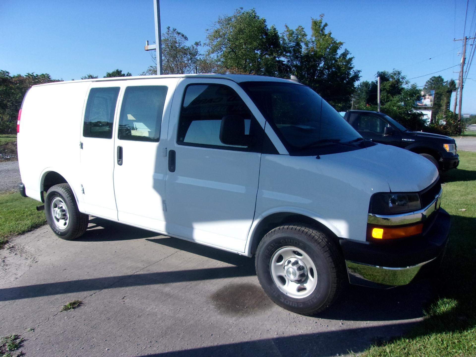 2020 Chevrolet Express Cargo Van 2500 Regular Wheelbase Rear-Wheel Drive