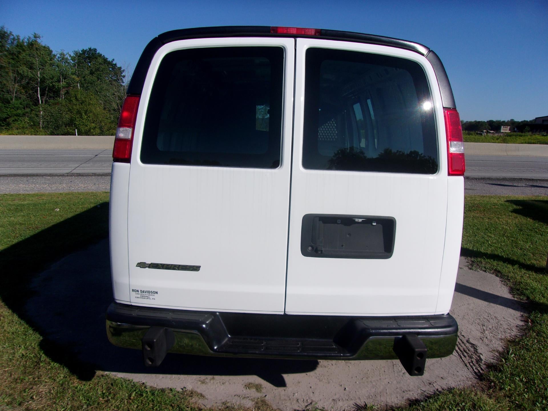 2020 Chevrolet Express Cargo Van 2500 Regular Wheelbase Rear-Wheel Drive