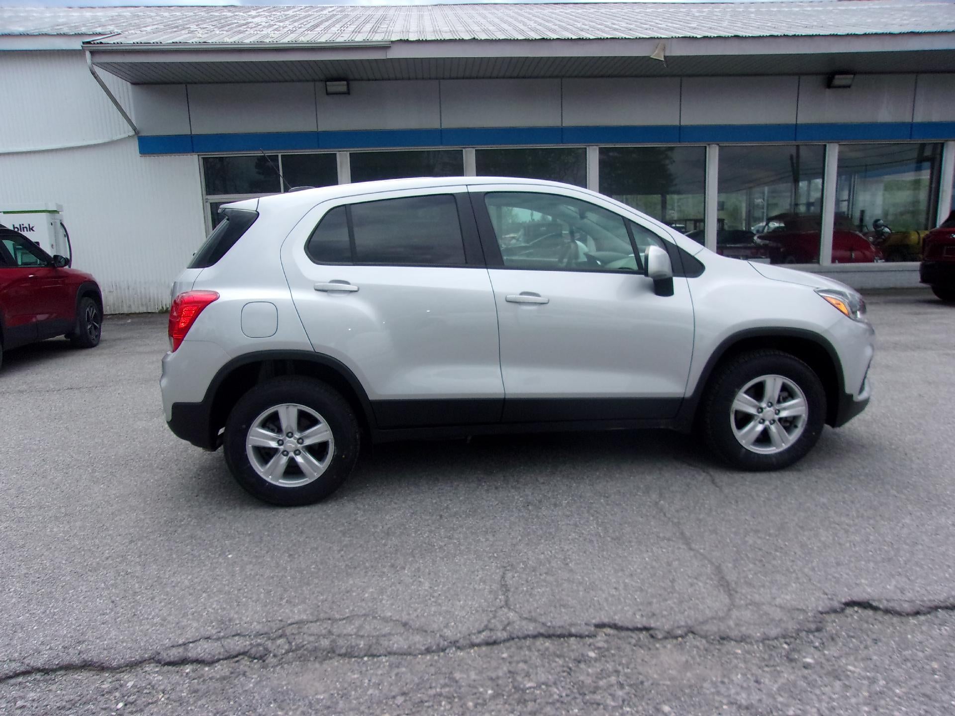 2019 Chevrolet Trax AWD 4dr LS