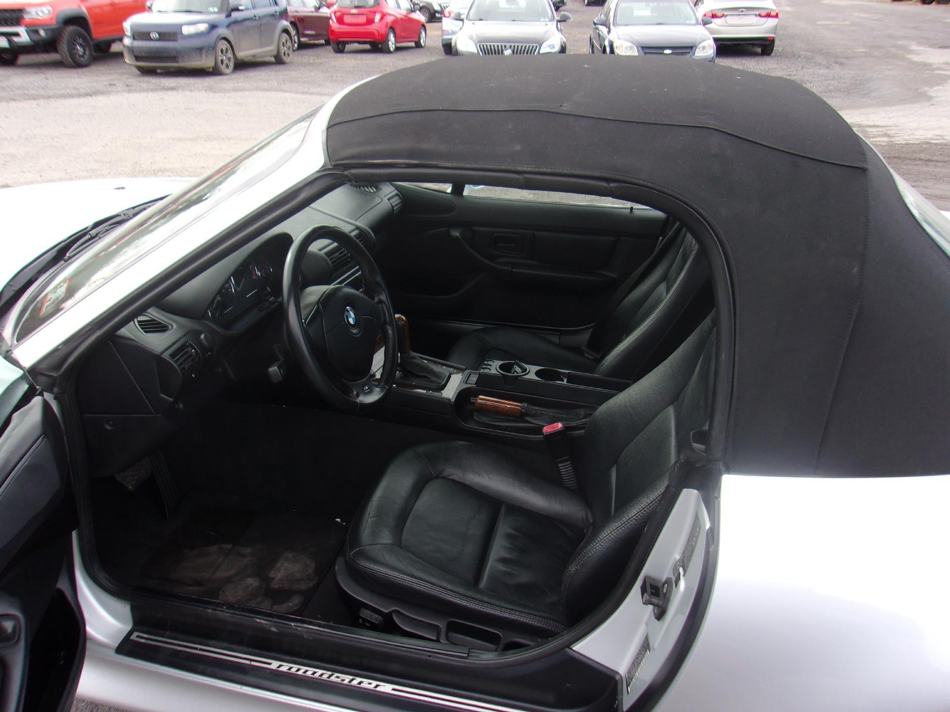 2002 BMW Z3 2.5i Roadster