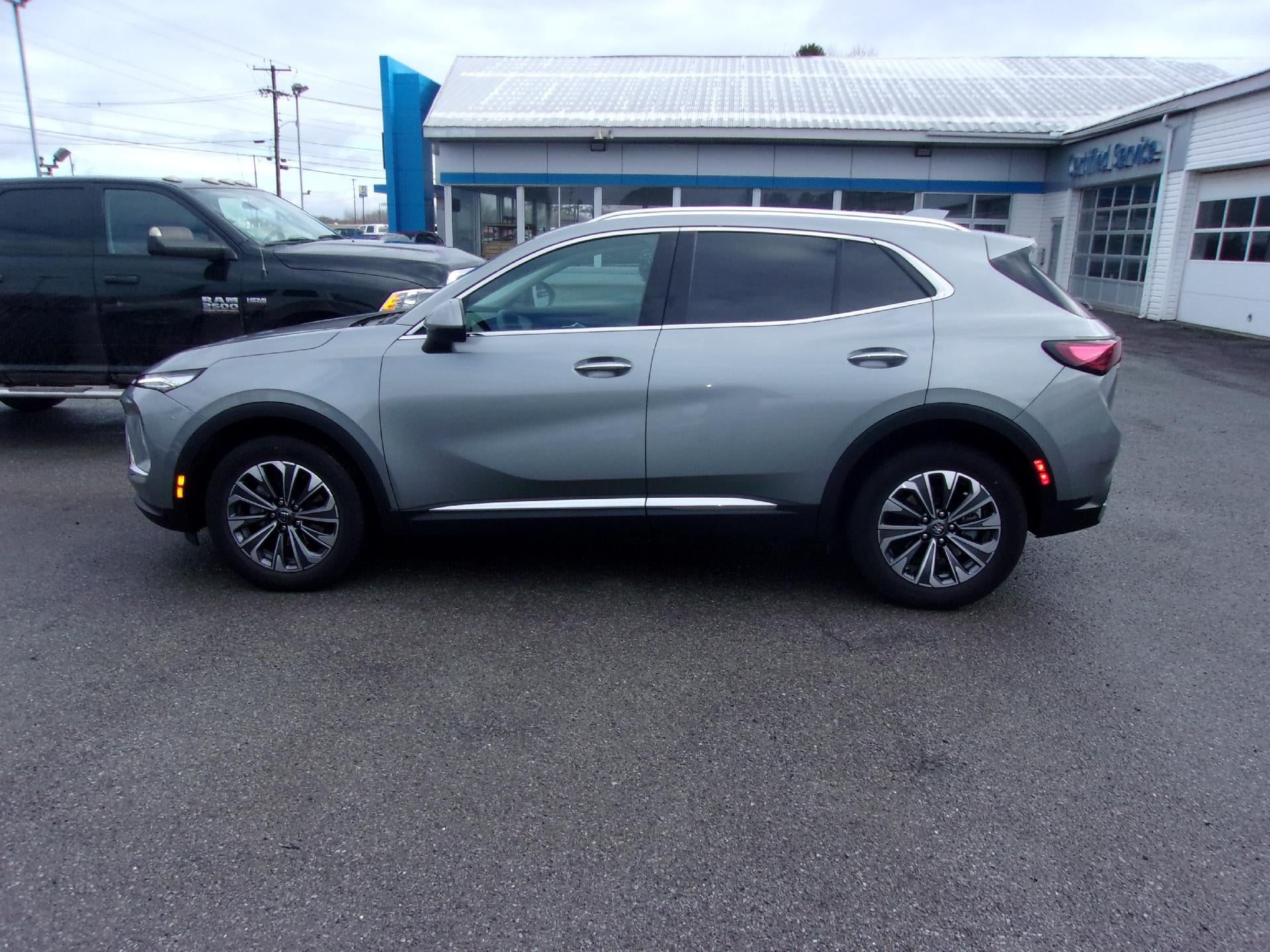 2025 Buick Envision AWD 4dr Preferred