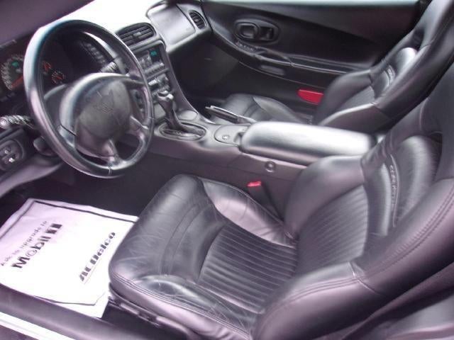 2003 Chevrolet Corvette Base