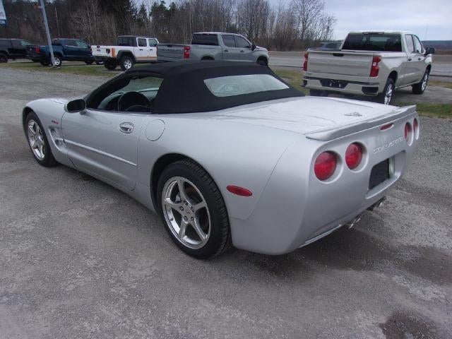 2003 Chevrolet Corvette Base