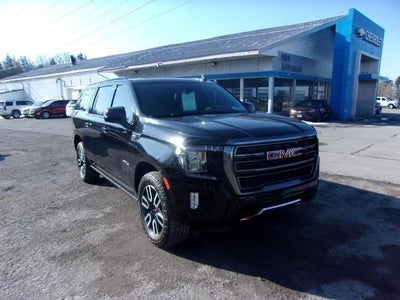 2022 GMC Yukon XL AT4
