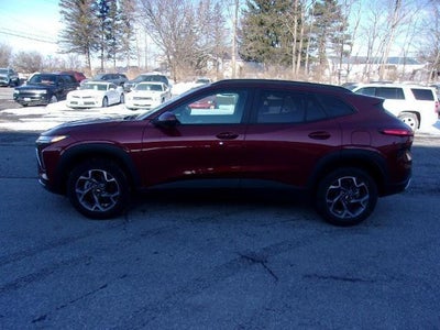 2025 Chevrolet Trax LT